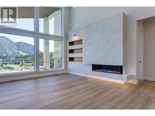 899 Loseth Drive Lot# 8, Kelowna, BC - Indoor With Fireplace