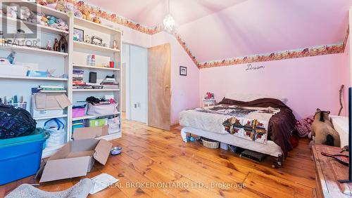 61 King Street N, Brant (Oakland), ON - Indoor Photo Showing Bedroom