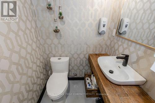 1370 Killarney Beach Road, Innisfil (Lefroy), ON - Indoor Photo Showing Bathroom