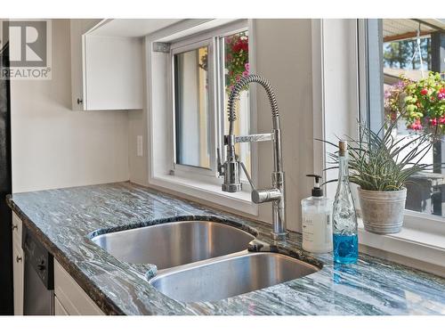 3081 Smith Creek Road, West Kelowna, BC - Indoor Photo Showing Kitchen With Double Sink