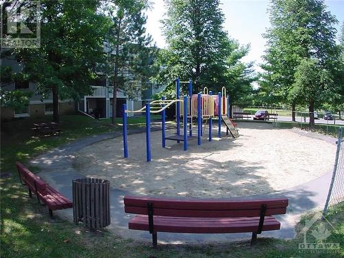 Playground - 214 Viewmount Drive Unit#410, Ottawa, ON - Outdoor