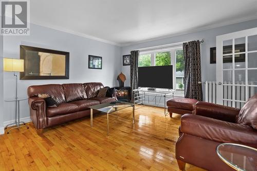 635 Southside Road, St. John'S, NL - Indoor Photo Showing Living Room