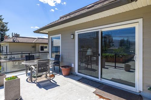 209-4340B Beach Avenue, Peachland, BC - Outdoor With Deck Patio Veranda With Exterior