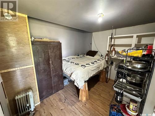 111 1St Avenue, Medstead, SK - Indoor Photo Showing Bedroom