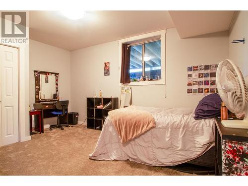 1120 First Street W, Revelstoke, BC - Indoor Photo Showing Bedroom