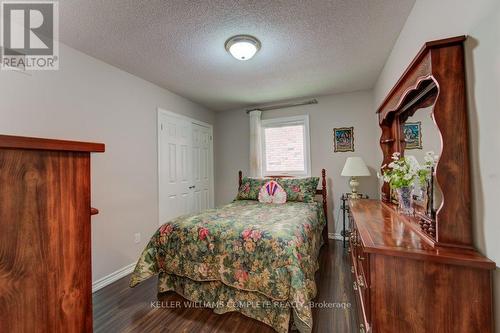 75 Riviera Ridge, Hamilton, ON - Indoor Photo Showing Bedroom