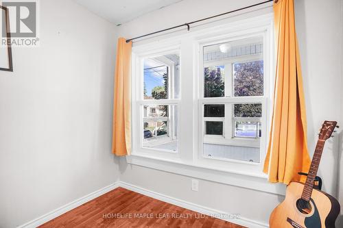 51 Robins Avenue, Hamilton, ON - Indoor Photo Showing Other Room