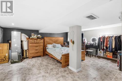 51 Robins Avenue, Hamilton, ON - Indoor Photo Showing Bedroom