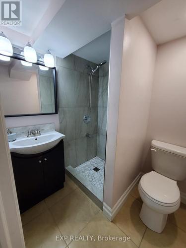 26 - 25 Linfield Drive, St. Catharines, ON - Indoor Photo Showing Bathroom