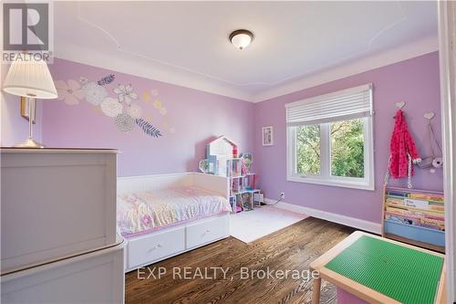 316 Barton Street, Hamilton, ON - Indoor Photo Showing Bedroom