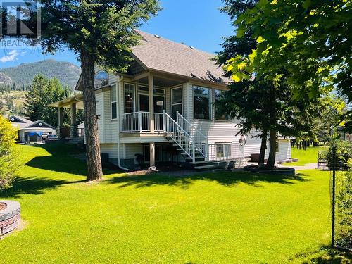 4828 Firland Close, Radium Hot Springs, BC - Outdoor