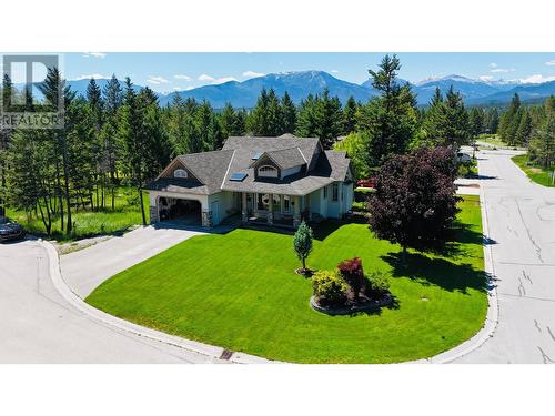 4828 Firland Close, Radium Hot Springs, BC - Outdoor With Facade