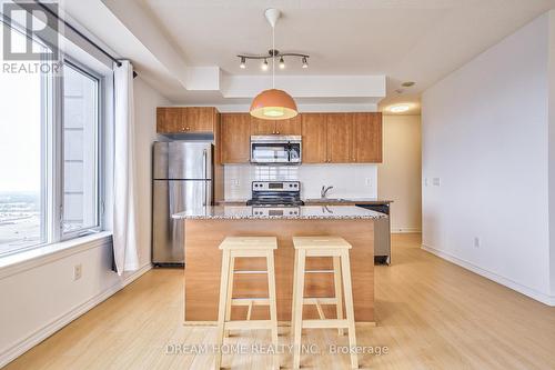 3205 - 385 Prince Of Wales Drive, Mississauga, ON - Indoor Photo Showing Kitchen