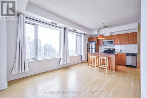 3205 - 385 Prince Of Wales Drive, Mississauga, ON - Indoor Photo Showing Kitchen