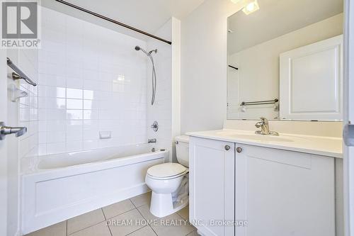 3205 - 385 Prince Of Wales Drive, Mississauga, ON - Indoor Photo Showing Bathroom