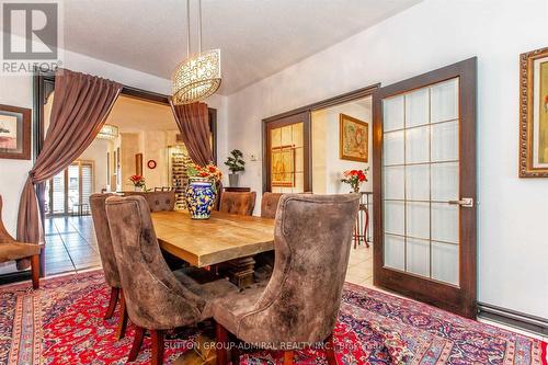 9 Amalfi Court, Vaughan (West Woodbridge), ON - Indoor Photo Showing Dining Room