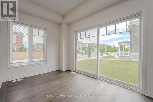 88 Village Gate Drive, Wasaga Beach, ON - Indoor Photo Showing Other Room