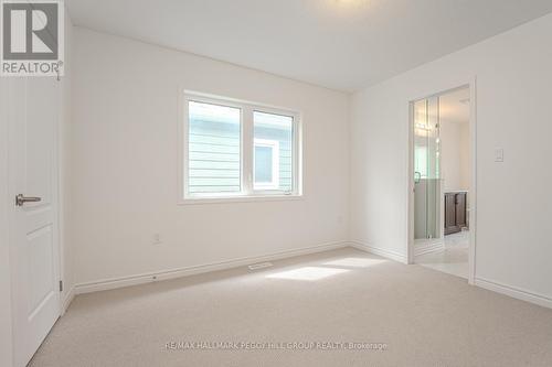 88 Village Gate Drive, Wasaga Beach, ON - Indoor Photo Showing Other Room