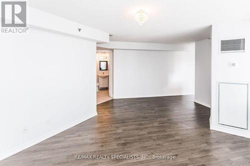 209 - 4640 Kimbermount Avenue, Mississauga, ON - Indoor Photo Showing Other Room