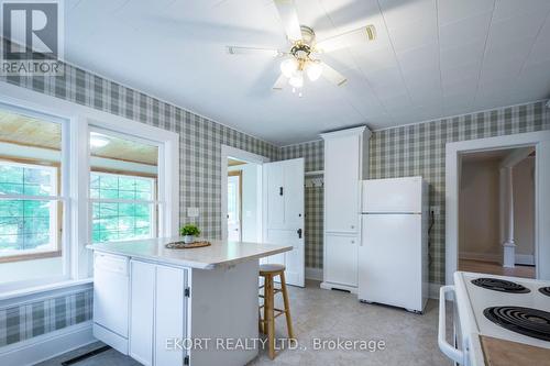 2561 County Road 10 Road, Prince Edward County (South Marysburgh), ON - Indoor Photo Showing Kitchen