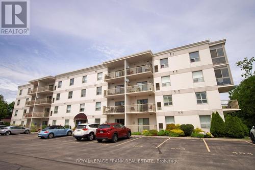 402 - 12 St Andrew Street, Norfolk (Port Dover), ON - Outdoor With Balcony With Facade