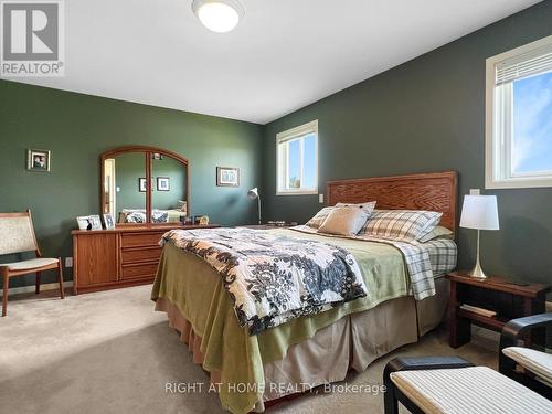 953 Airport Parkway, Belleville, ON - Indoor Photo Showing Bedroom