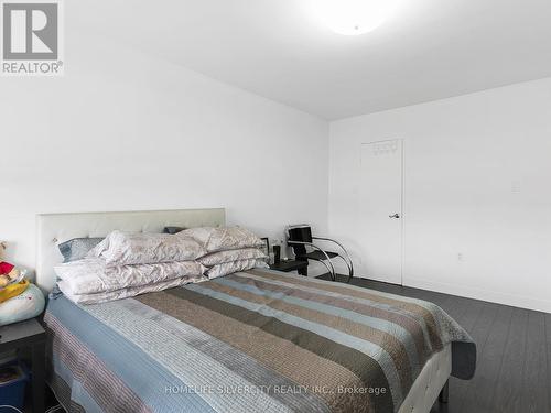 708 - 130 Neptune Drive, Toronto C04, ON - Indoor Photo Showing Bedroom