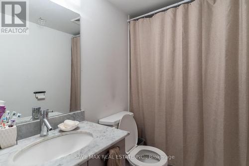 508E - 36 Lisgar Street, Toronto (Little Portugal), ON - Indoor Photo Showing Bathroom