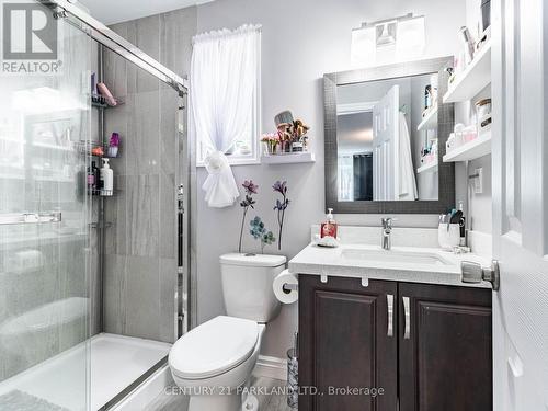 1773 Meadowview Avenue, Pickering, ON - Indoor Photo Showing Bathroom