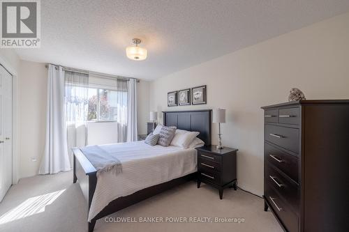 94 - 320 Ambleside Drive, London, ON - Indoor Photo Showing Bedroom