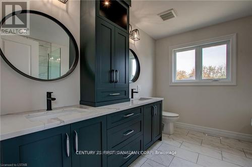 58 Aspen Circle, Thames Centre (Thorndale), ON - Indoor Photo Showing Bathroom