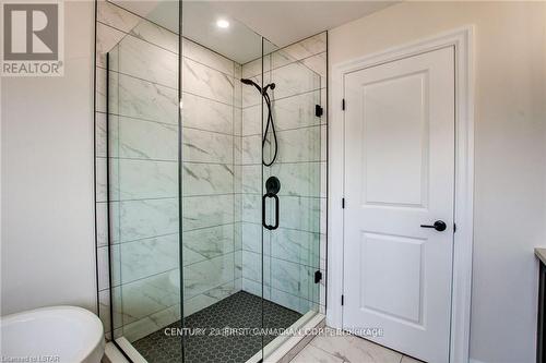 58 Aspen Circle, Thames Centre (Thorndale), ON - Indoor Photo Showing Bathroom