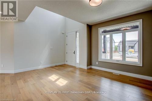 58 Aspen Circle, Thames Centre (Thorndale), ON - Indoor Photo Showing Other Room