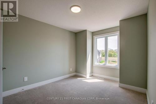 100 Aspen Circle, Thames Centre (Thorndale), ON - Indoor Photo Showing Other Room