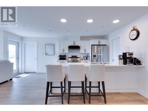 202 4278 22Nd Avenue, Prince George, BC - Indoor Photo Showing Kitchen