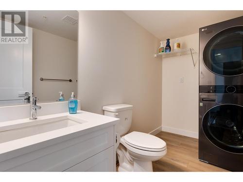 202 4278 22Nd Avenue, Prince George, BC - Indoor Photo Showing Laundry Room