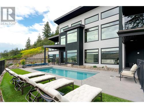 132 Sunset Boulevard, Vernon, BC - Outdoor With In Ground Pool