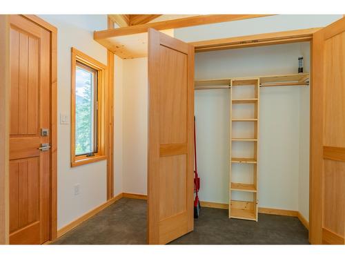 3439 Cazakoff Road, Nelson, BC - Indoor Photo Showing Other Room