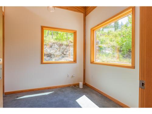 3439 Cazakoff Road, Nelson, BC - Indoor Photo Showing Other Room