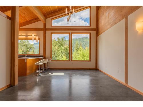 3439 Cazakoff Road, Nelson, BC - Indoor Photo Showing Other Room