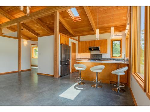 3439 Cazakoff Road, Nelson, BC - Indoor Photo Showing Kitchen