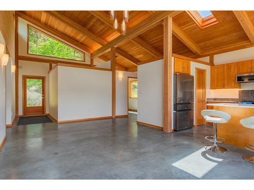 3439 Cazakoff Road, Nelson, BC - Indoor Photo Showing Kitchen