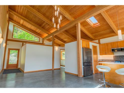 3439 Cazakoff Road, Nelson, BC - Indoor Photo Showing Kitchen