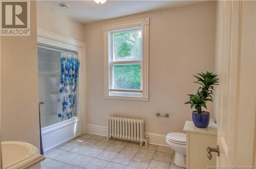 3218 Rothesay Road, Rothesay, NB - Indoor Photo Showing Bathroom