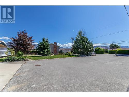 860 Fairview Road, Oliver, BC - Outdoor