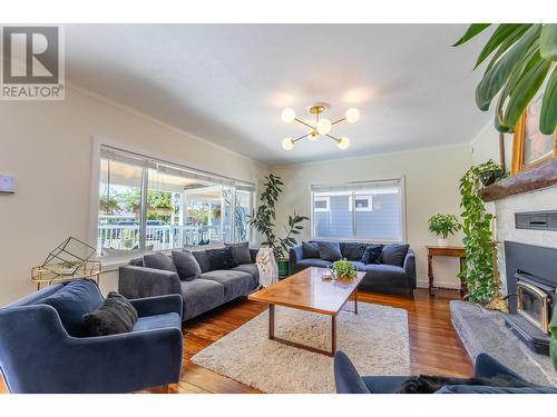 860 Fairview Road, Oliver, BC - Indoor Photo Showing Living Room With Fireplace