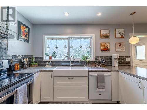 860 Fairview Road, Oliver, BC - Indoor Photo Showing Kitchen With Double Sink