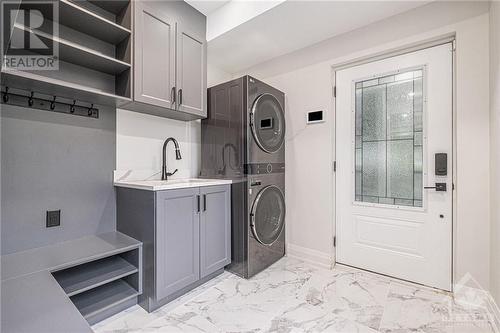 161 Maple Lane, Ottawa, ON - Indoor Photo Showing Laundry Room