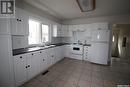 528 Redcoat Drive, Eastend, SK  - Indoor Photo Showing Kitchen 