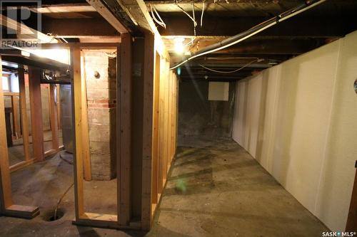 528 Redcoat Drive, Eastend, SK - Indoor Photo Showing Basement